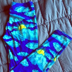 Lularoe sunny days leggings